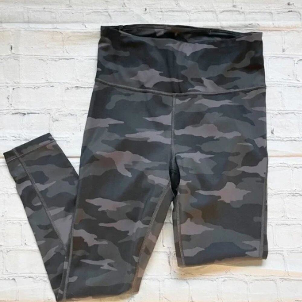 Athleta Ultimate Camo 7/8 Tight Leggings Womens XS